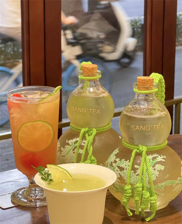 葫蘆酒瓶設(shè)計(jì)